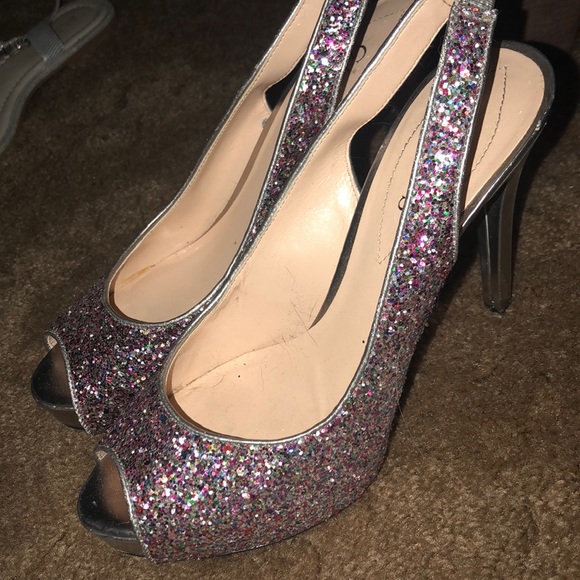 Heels - Picture 3 of 3